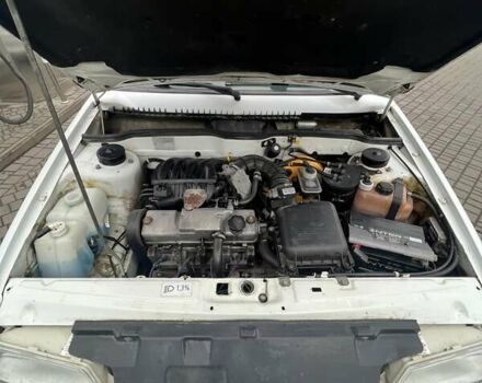 ВАЗ 2115 Самара 2011 в Николаеве на Automoto.ua Белый ВАЗ 2115 Самара, объемом двигателя 1.6 л и пробегом 153 тыс. км за 3000 $, фото 16 на Automoto.ua