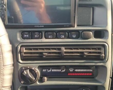 Белый ВАЗ 2115 Самара, объемом двигателя 1.6 л и пробегом 250 тыс. км за 1650 $, фото 6 на Automoto.ua