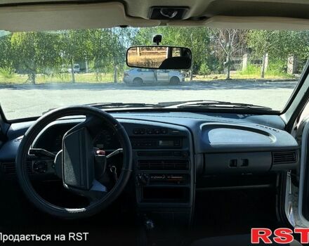 Белый ВАЗ 2115 Самара, объемом двигателя 1.6 л и пробегом 170 тыс. км за 3000 $, фото 5 на Automoto.ua