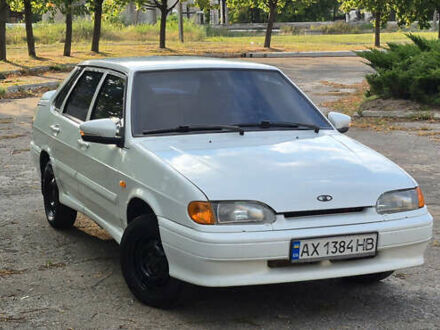 Белый ВАЗ 2115 Самара, объемом двигателя 1.6 л и пробегом 160 тыс. км за 2000 $, фото 1 на Automoto.ua