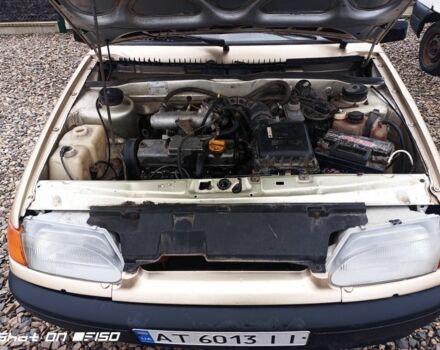 Бежевый ВАЗ 2115 Самара, объемом двигателя 1.5 л и пробегом 10 тыс. км за 1400 $, фото 5 на Automoto.ua