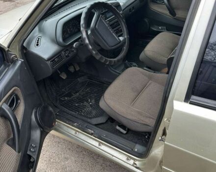 Бежевий ВАЗ 2115 Самара, об'ємом двигуна 1.5 л та пробігом 200 тис. км за 1450 $, фото 2 на Automoto.ua