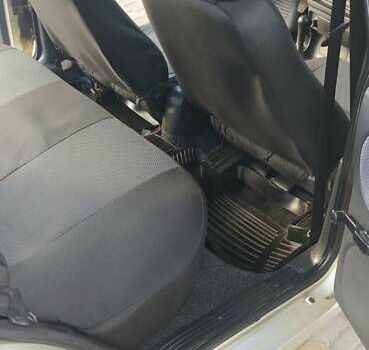 Бежевий ВАЗ 2115 Самара, об'ємом двигуна 1.6 л та пробігом 203 тис. км за 1450 $, фото 6 на Automoto.ua