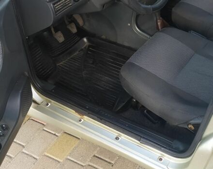 Бежевий ВАЗ 2115 Самара, об'ємом двигуна 1.6 л та пробігом 203 тис. км за 1450 $, фото 4 на Automoto.ua