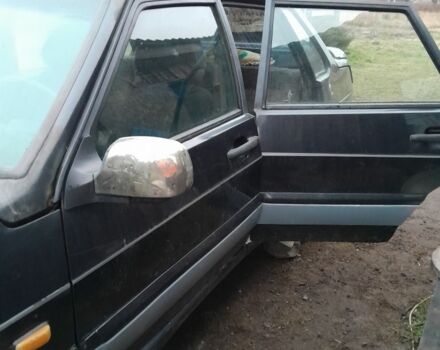 Черный ВАЗ 2115 Самара, объемом двигателя 1.5 л и пробегом 200 тыс. км за 714 $, фото 2 на Automoto.ua