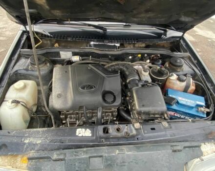 Черный ВАЗ 2115 Самара, объемом двигателя 1.6 л и пробегом 261 тыс. км за 1800 $, фото 6 на Automoto.ua