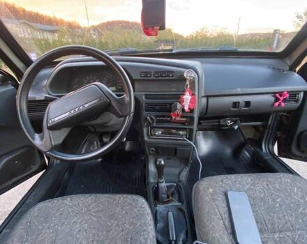 Чорний ВАЗ 2115 Самара, об'ємом двигуна 1.6 л та пробігом 208 тис. км за 1600 $, фото 4 на Automoto.ua