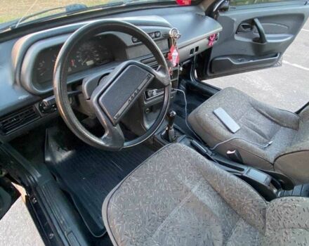 Чорний ВАЗ 2115 Самара, об'ємом двигуна 1.6 л та пробігом 208 тис. км за 1600 $, фото 5 на Automoto.ua