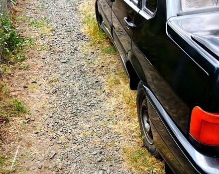 ВАЗ 2115 Самара 2003 в Кривом Роге на Automoto.ua Черный ВАЗ 2115 Самара, объемом двигателя 1.5 л и пробегом 300 тыс. км за 1000 $, фото 2 на Automoto.ua