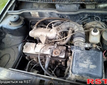 Черный ВАЗ 2115 Самара, объемом двигателя 1.5 л и пробегом 100 тыс. км за 650 $, фото 5 на Automoto.ua