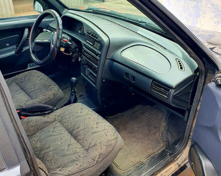 Черный ВАЗ 2115 Самара, объемом двигателя 1.5 л и пробегом 180 тыс. км за 1650 $, фото 2 на Automoto.ua