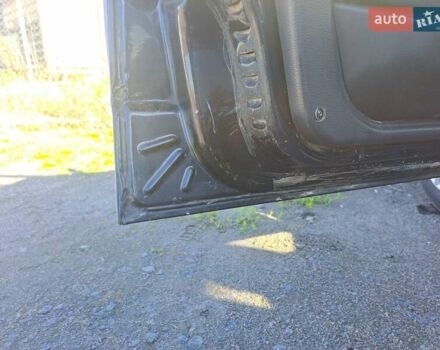 Черный ВАЗ 2115 Самара, объемом двигателя 1.5 л и пробегом 250 тыс. км за 2300 $, фото 5 на Automoto.ua