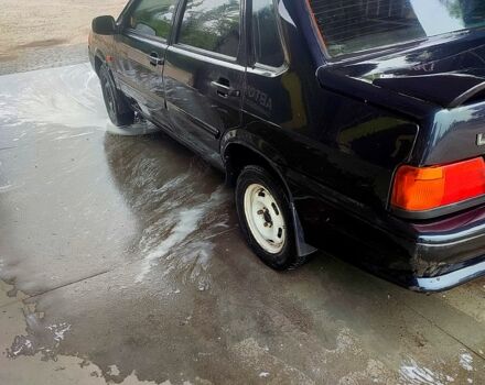 Черный ВАЗ 2115 Самара, объемом двигателя 1.6 л и пробегом 380 тыс. км за 1600 $, фото 2 на Automoto.ua