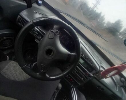 Чорний ВАЗ 2115 Самара, об'ємом двигуна 6 л та пробігом 200 тис. км за 700 $, фото 4 на Automoto.ua