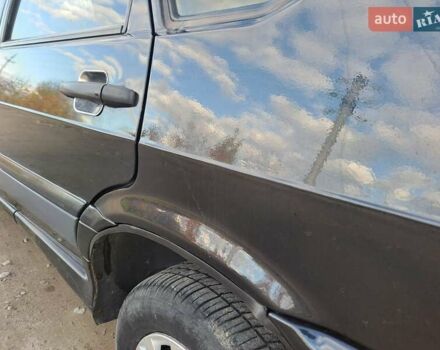 Черный ВАЗ 2115 Самара, объемом двигателя 1.5 л и пробегом 250 тыс. км за 2300 $, фото 6 на Automoto.ua