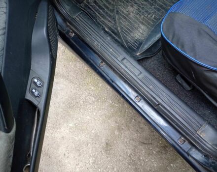 Черный ВАЗ 2115 Самара, объемом двигателя 1.5 л и пробегом 156 тыс. км за 3000 $, фото 2 на Automoto.ua