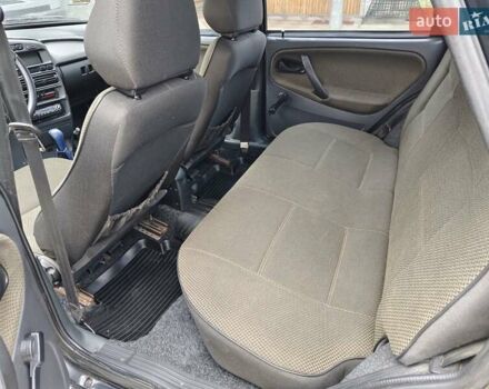 Черный ВАЗ 2115 Самара, объемом двигателя 1.5 л и пробегом 140 тыс. км за 1900 $, фото 14 на Automoto.ua