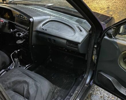 Черный ВАЗ 2115 Самара, объемом двигателя 1.5 л и пробегом 198 тыс. км за 1700 $, фото 15 на Automoto.ua