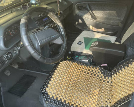 Чорний ВАЗ 2115 Самара, об'ємом двигуна 1.5 л та пробігом 185 тис. км за 2300 $, фото 1 на Automoto.ua