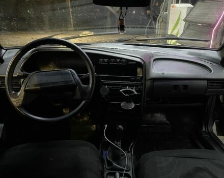 Черный ВАЗ 2115 Самара, объемом двигателя 1.5 л и пробегом 198 тыс. км за 1700 $, фото 9 на Automoto.ua