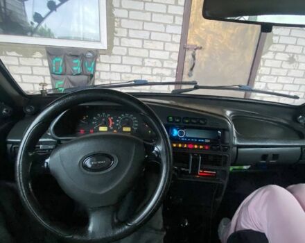 Чорний ВАЗ 2115 Самара, об'ємом двигуна 1.5 л та пробігом 200 тис. км за 2200 $, фото 5 на Automoto.ua