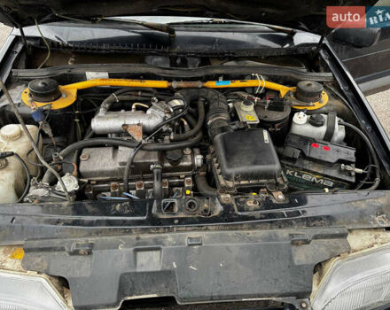 Чорний ВАЗ 2115 Самара, об'ємом двигуна 1.5 л та пробігом 206 тис. км за 1000 $, фото 10 на Automoto.ua