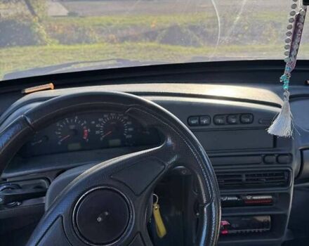 Черный ВАЗ 2115 Самара, объемом двигателя 1.6 л и пробегом 335 тыс. км за 1300 $, фото 2 на Automoto.ua