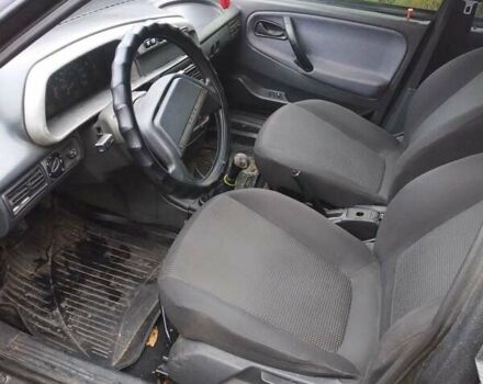 Черный ВАЗ 2115 Самара, объемом двигателя 1.6 л и пробегом 236 тыс. км за 2100 $, фото 2 на Automoto.ua