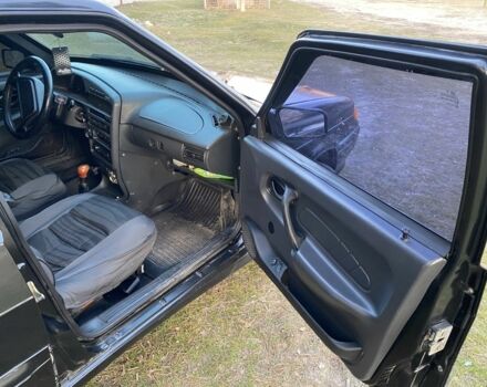 Черный ВАЗ 2115 Самара, объемом двигателя 1.6 л и пробегом 138 тыс. км за 2400 $, фото 7 на Automoto.ua