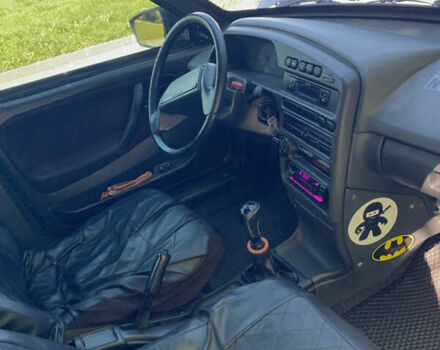 Черный ВАЗ 2115 Самара, объемом двигателя 1.6 л и пробегом 285 тыс. км за 2700 $, фото 13 на Automoto.ua