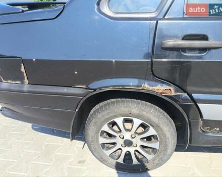 Черный ВАЗ 2115 Самара, объемом двигателя 1.6 л и пробегом 290 тыс. км за 1400 $, фото 4 на Automoto.ua