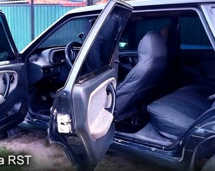 Черный ВАЗ 2115 Самара, объемом двигателя 1.6 л и пробегом 320 тыс. км за 1500 $, фото 6 на Automoto.ua