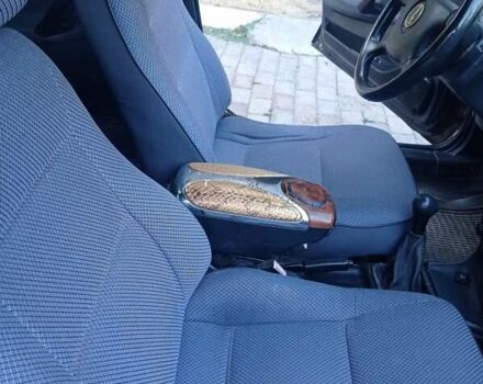 Черный ВАЗ 2115 Самара, объемом двигателя 1.6 л и пробегом 192 тыс. км за 2200 $, фото 3 на Automoto.ua