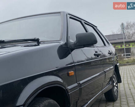 Черный ВАЗ 2115 Самара, объемом двигателя 1.6 л и пробегом 128 тыс. км за 2350 $, фото 12 на Automoto.ua