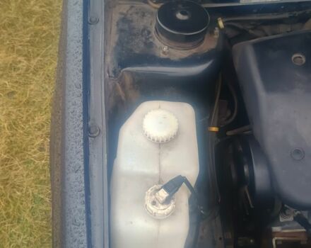 Черный ВАЗ 2115 Самара, объемом двигателя 1.6 л и пробегом 187 тыс. км за 1500 $, фото 6 на Automoto.ua