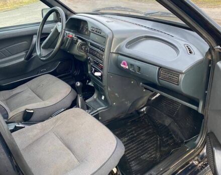 Черный ВАЗ 2115 Самара, объемом двигателя 1 л и пробегом 75 тыс. км за 1250 $, фото 2 на Automoto.ua