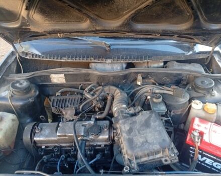 Чорний ВАЗ 2115 Самара, об'ємом двигуна 1.6 л та пробігом 65 тис. км за 760 $, фото 8 на Automoto.ua