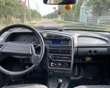 Чорний ВАЗ 2115 Самара, об'ємом двигуна 1.6 л та пробігом 204 тис. км за 2000 $, фото 5 на Automoto.ua