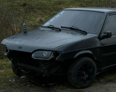 Черный ВАЗ 2115 Самара, объемом двигателя 1.6 л и пробегом 200 тыс. км за 900 $, фото 5 на Automoto.ua