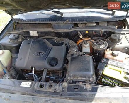 Черный ВАЗ 2115 Самара, объемом двигателя 1.6 л и пробегом 219 тыс. км за 1300 $, фото 2 на Automoto.ua