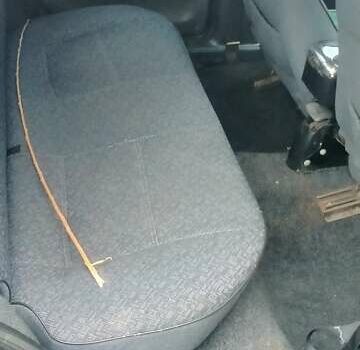 Черный ВАЗ 2115 Самара, объемом двигателя 1.6 л и пробегом 300 тыс. км за 2500 $, фото 4 на Automoto.ua