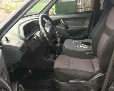 Чорний ВАЗ 2115 Самара, об'ємом двигуна 1.6 л та пробігом 200 тис. км за 1100 $, фото 4 на Automoto.ua