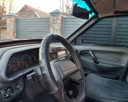 Черный ВАЗ 2115 Самара, объемом двигателя 1.6 л и пробегом 188 тыс. км за 2500 $, фото 6 на Automoto.ua