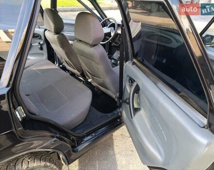 Чорний ВАЗ 2115 Самара, об'ємом двигуна 1.6 л та пробігом 94 тис. км за 3750 $, фото 20 на Automoto.ua