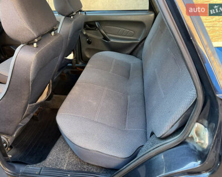 Чорний ВАЗ 2115 Самара, об'ємом двигуна 1.6 л та пробігом 83 тис. км за 2100 $, фото 15 на Automoto.ua