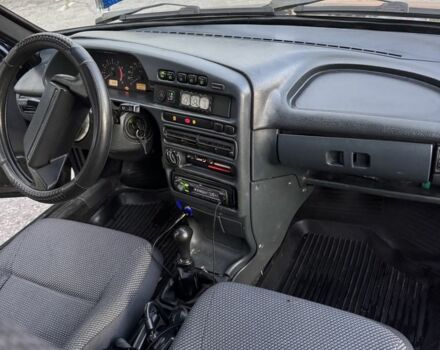 Чорний ВАЗ 2115 Самара, об'ємом двигуна 1.6 л та пробігом 150 тис. км за 1800 $, фото 4 на Automoto.ua