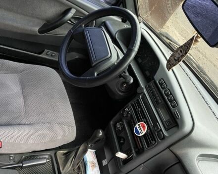 Черный ВАЗ 2115 Самара, объемом двигателя 1.6 л и пробегом 250 тыс. км за 1500 $, фото 5 на Automoto.ua