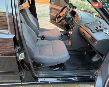 Черный ВАЗ 2115 Самара, объемом двигателя 1.6 л и пробегом 94 тыс. км за 3800 $, фото 12 на Automoto.ua