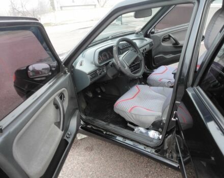 Черный ВАЗ 2115 Самара, объемом двигателя 1.6 л и пробегом 112 тыс. км за 3299 $, фото 8 на Automoto.ua