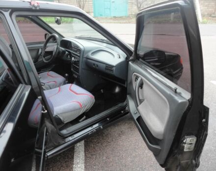 Черный ВАЗ 2115 Самара, объемом двигателя 1.6 л и пробегом 112 тыс. км за 3299 $, фото 13 на Automoto.ua